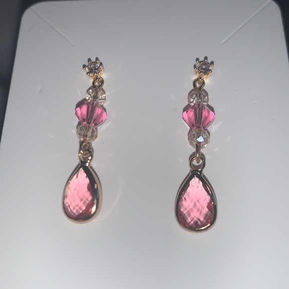 Handmade Drop dangle light Pink Sheer Sparkling Czech Crystal Pierced Earrings - Picture 6 of 15
